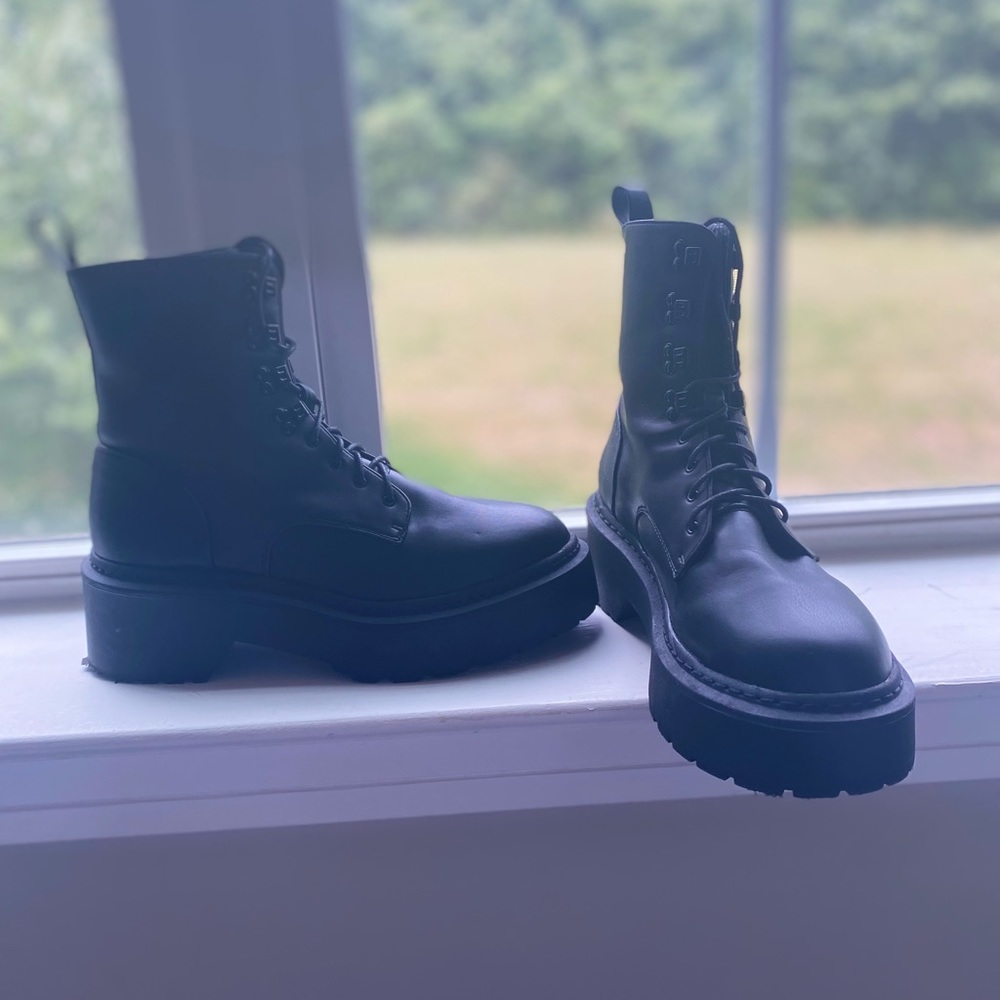 Black Chunky Combat Boot